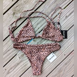 NWT SKATIE Kualoa Sarah top Dylan bottoms both Medium